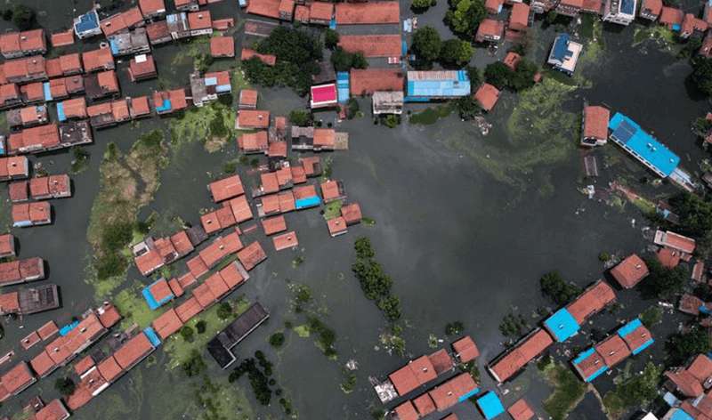 Tampak Atas Pemukiman yang Terkena Banjir di China