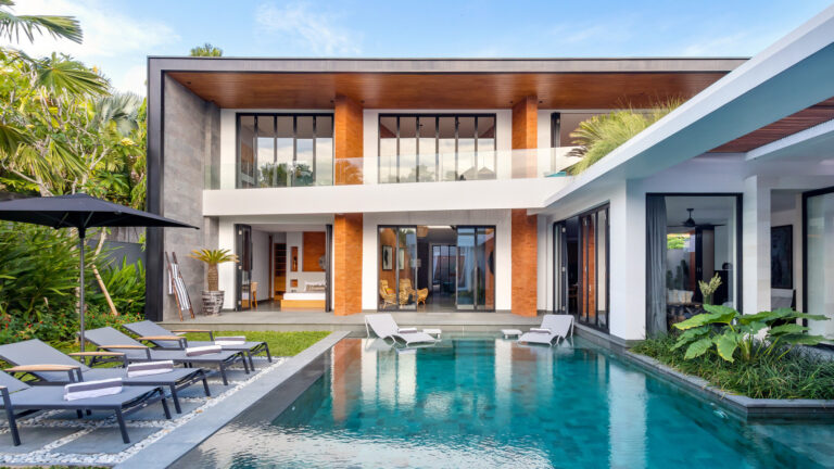 Monthly Villa Rental Bali: Surviving Your First 30 Days of Salt Air and Heat